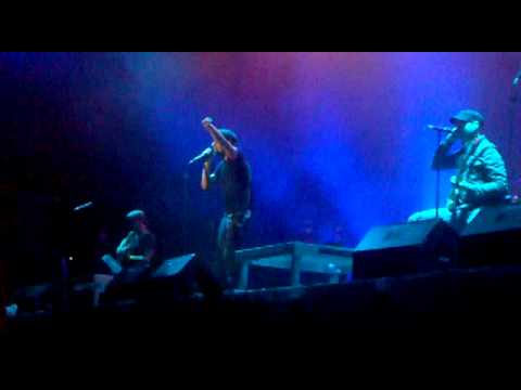 Donots [mal fassungslos] Big Day Out '11