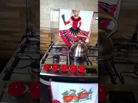 meu fogao ta muito chicozinho com croche vermelho 😍😍