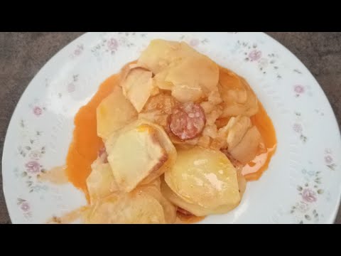 Krompirača sa kobasicama