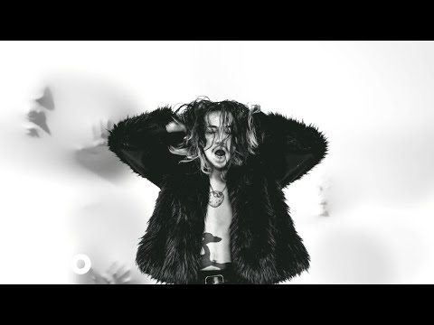 KXLLSWXTCH - INTO THE FALL [Official Visualizer]