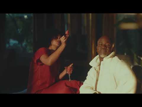 Mannywellz - Holy Father (Official Visualizer)