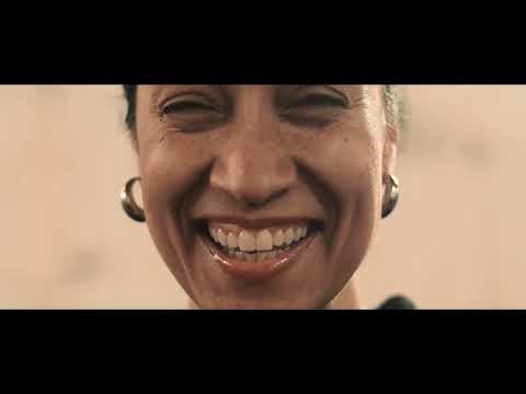 Revolucionario - Alika  (VideoClip Oficial)
