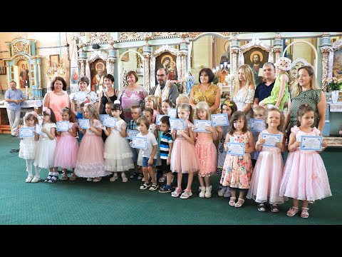 «Впевнений школяр»: Карітас влаштував випускний для дітей, які пройшли підготовку до школи