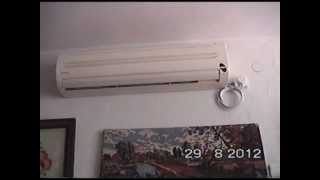 מזגן המטפטף מים ממנו (ידידנו היקר משה רצון ז"ל) - התמונה מוצגת ישירות מתוך אתר האינטרנט יוטיוב. זכויות היוצרים בתמונה שייכות ליוצרה. קישור קרדיט למקור התוכן נמצא בתוך דף הסרטון