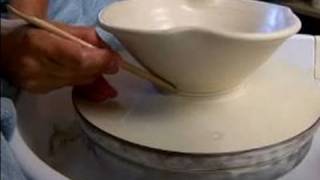 How to Make Pottery Bowls : Trimming the Clay of Pottery Bowls
