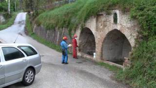 preview picture of video 'Fontana di Colmurano'