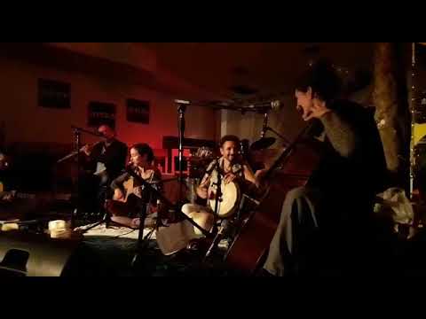 Cura Luz in Pele, Tel Aviv