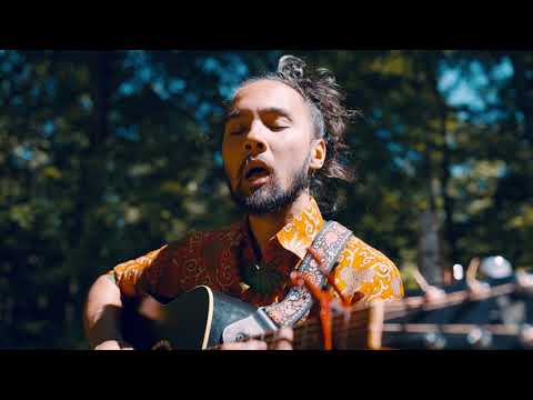 Tóke - The Sun Has Died (Acoustic Session)