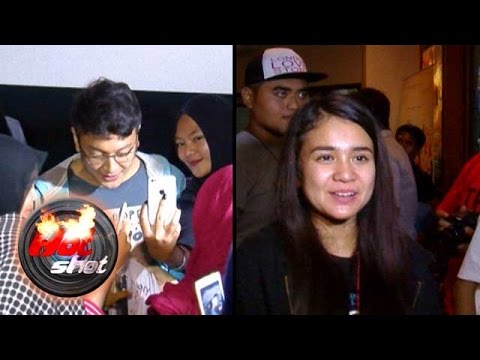 Dimas-Michelle Ziudith Dikepung Fans - Hot Shot 12 Februari 2016 1