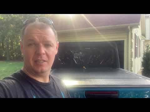 Jeep gladiator toneu cover. Mopar tri fold hard cover