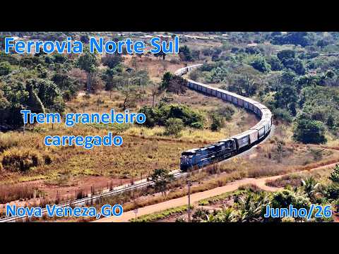 TREM GRANELEIRO CARREGADO RUMO AO PORTO DE SANTOS PASSANDO NOVA VENEZA GO - Ferrovia Norte Sul