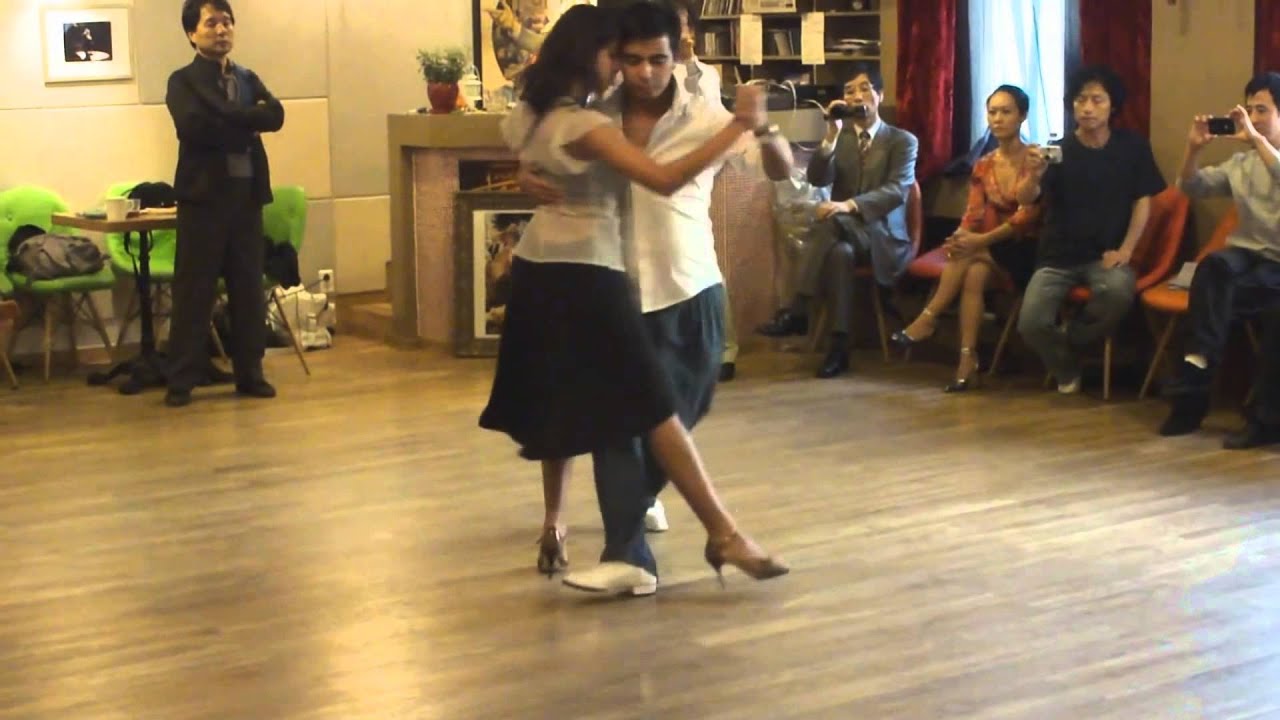 Sebastian Achaval and Roxana Suarez 051