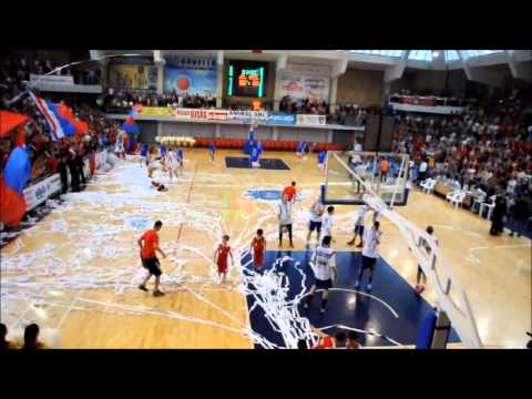 Atmosfera CSM ORADEA vs CSU ASESOFT PLOIESTI - Semifinala LNB 12/13 - Meci1