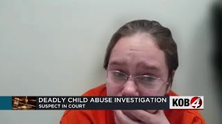 Download lagu Mother charged in death of 3-year-old child appears in court mp3