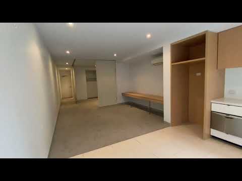 109/565 Flinders Street, Melbourne