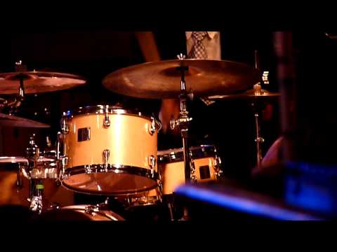 Dr Lonnie Smith Trio feat. Jonathan Kreisberg and Joe Dyson Jr at the iridium jazz club, NYC