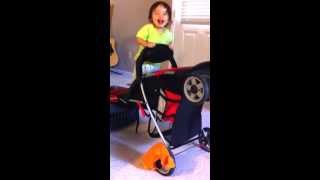 preview picture of video 'This is my new stroller! Lol!'