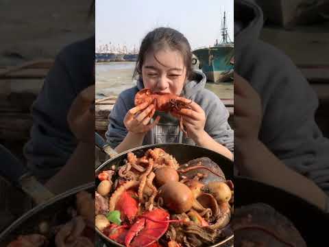 #Foodmyvillage #NisaLifestyle 🦐🦀🦑Cooking Shrimp Curry Spicy with Bell peppers for Food#171