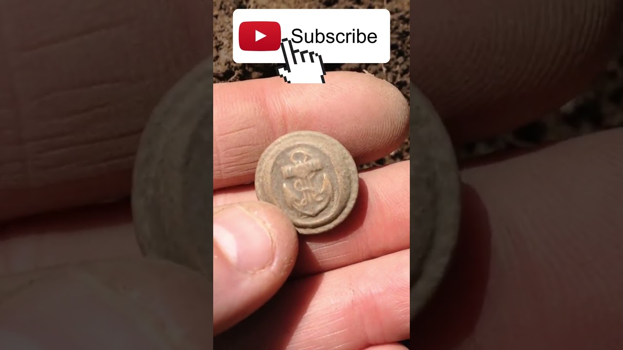 #shorts Navy Anchor Button Metal Detecting