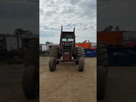 The rarest international tractor? 1568 Black Stripe. #international #v8 #1568 #muscletractor