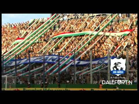 "Clausura 2010 . Llega el domingo voy a ver al campeón . Hinchada" Barra: La Pandilla de Liniers &bull; Club: Vélez Sarsfield