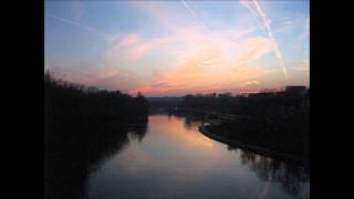 Arturas Bumšteinas "WE WATCH TV" (voice Kyrre Bjørkås)