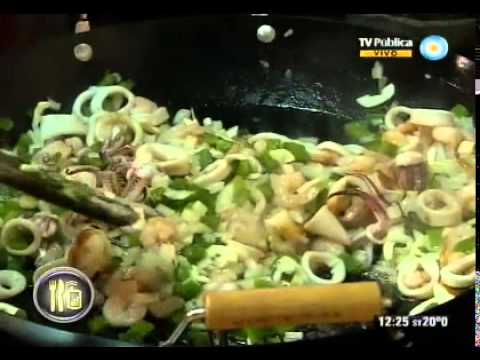 Rolly Serrano, paella de mariscos