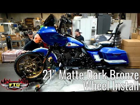 21" Matte Bronze Prodigy Wheel Install on a '23 Road Glide