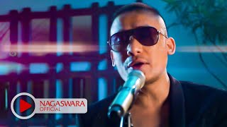 Download lagu Firman Siagian - Bukan Kamu Tapi Kamu (NAGASWARA) #music mp3