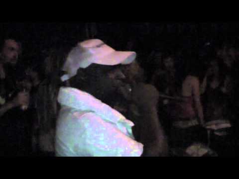 Iration Steppas Ft. Macky Banton playing Ackboo in Belgium (Ruff!!!)