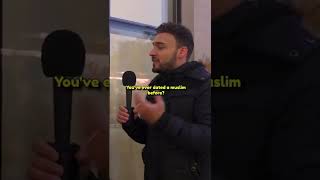 Download lagu Ever dated a Muslim?    #shorts #muslim #islam #dating #nyc #newyork #newyorkcity mp3