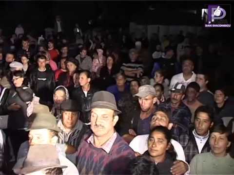 Dan Diaconescu, omul care a îmbrățișat peste un milion de români! Dărmănești, Bacău, România