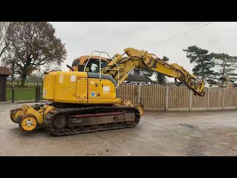 KOBELCO SK135SR TRACKED EXCAVATOR *4407 HOURS* C/W RAILWAY GEAR