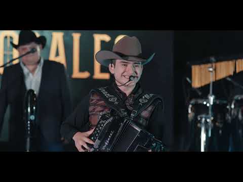 Los Ganaderos - Israel Morales (En Vivo)