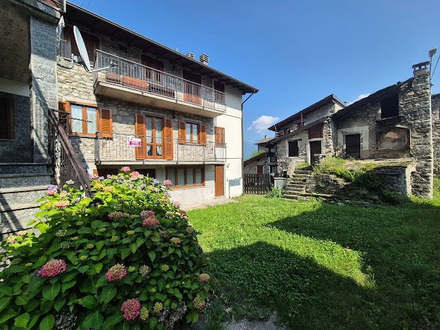 VICINANZE MORBEGNO, APPARTAMENTO AL PRIMO PIANO