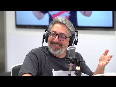 Rádio Comercial | Gritar eroticamente enquanto vende porcarias - O Homem Que Mordeu o Cão