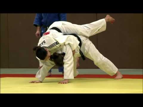 LES DEMOISELLES DU TATAMI (documentaire judo féminin / partie 1/4)