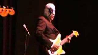 Los Straitjackets - My Heart Will Go On