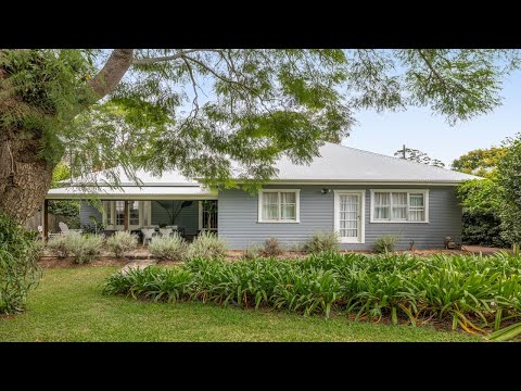 2 Barry Street, Mount Lofty, QLD 4350, 4 slaapkamers, 2 badkamers, House