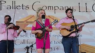 What Ain&#39;t To Be Just Might Happen  / Rhonda Vincent and the Rage