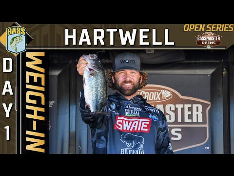 Weigh-in: Day 1 at the Lake Hartwell (2022 Bassmaster Opens)