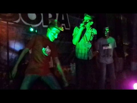 MC LEO DA NET AO VIVO NO ARENA MONTE PASCOAL