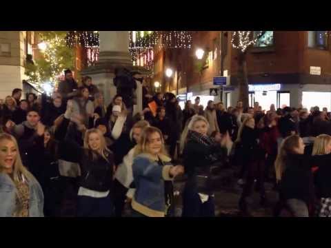 Pineapple Dance Flashmob - Seven Dials, Covent Garden