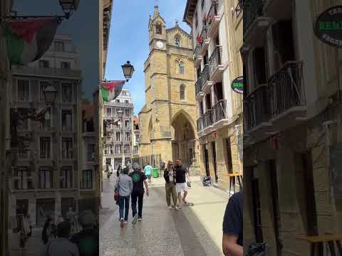 Wandering the winding streets of San Sebastián, is the old church of San Vicente
