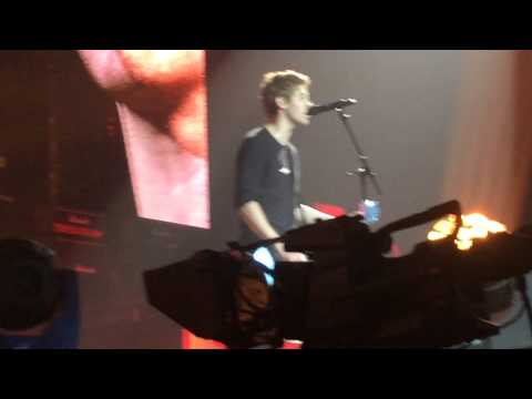 5SOS - Disconnected || Liverpool 10/06/2015