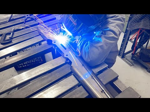 OBS F-150 Prerunner Build pt 3 ( Welding Ruffstuff 4 Link Kit)