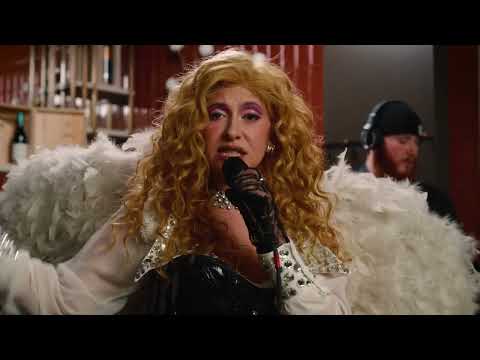 Ella Isaacson: Tiny Desk Concert