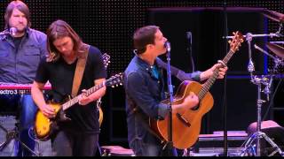 Toad the Wet Sprocket - Walk on the Ocean (Live at Farm Aid 2013)