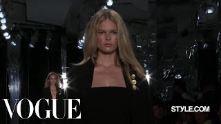 Versus Versace Spring 2015 Ready-to-Wear - Fashion Show - Style.com video