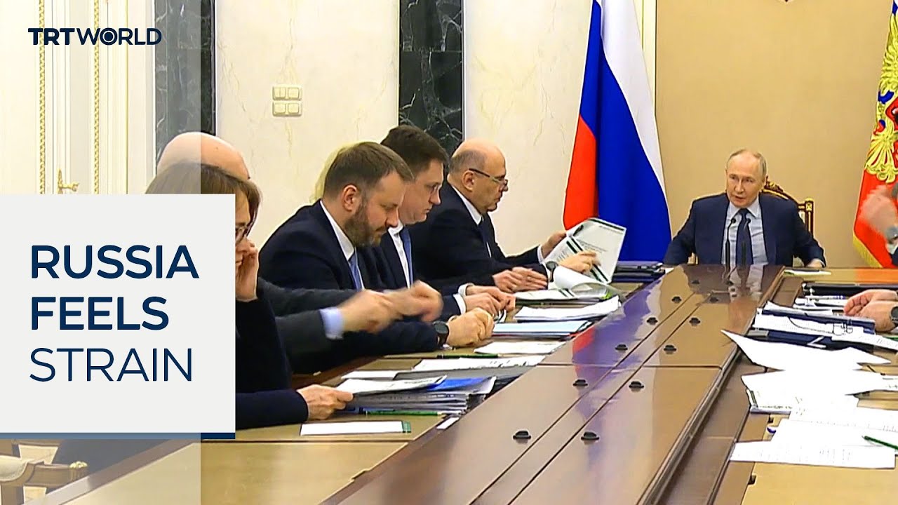 Russia slowdown fears grow as state assets go on sale